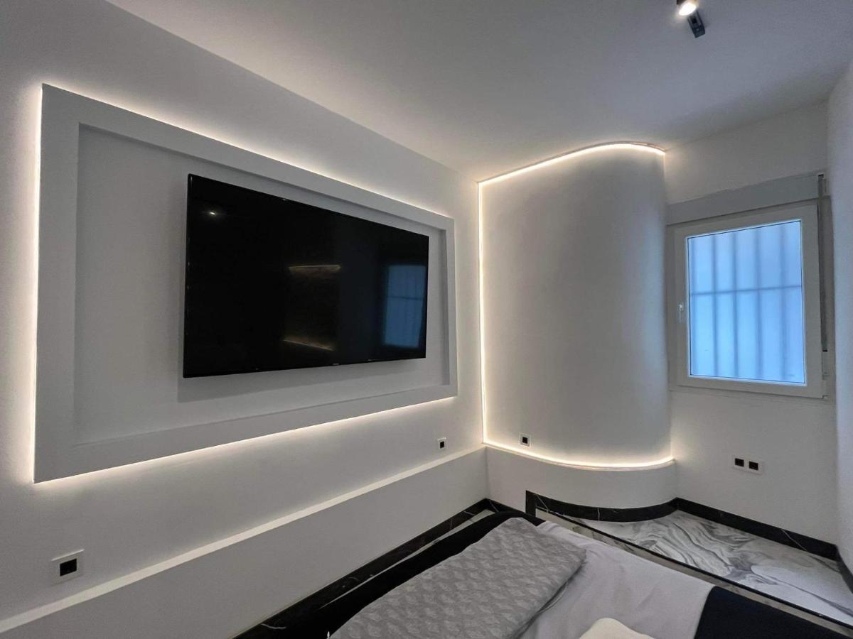 Ba2 Suite Luxury Plaza Mayor Madrid Buitenkant foto